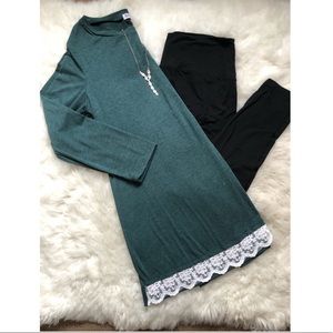 Green Long Sleeve Lace Tunic